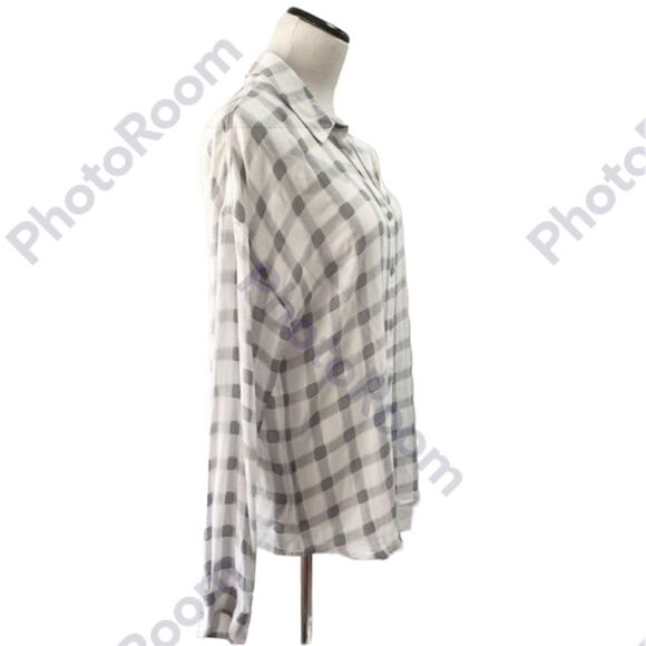 ✨ Plaid Button Front Shirt
LEITH✨ - Picture 5 of 6